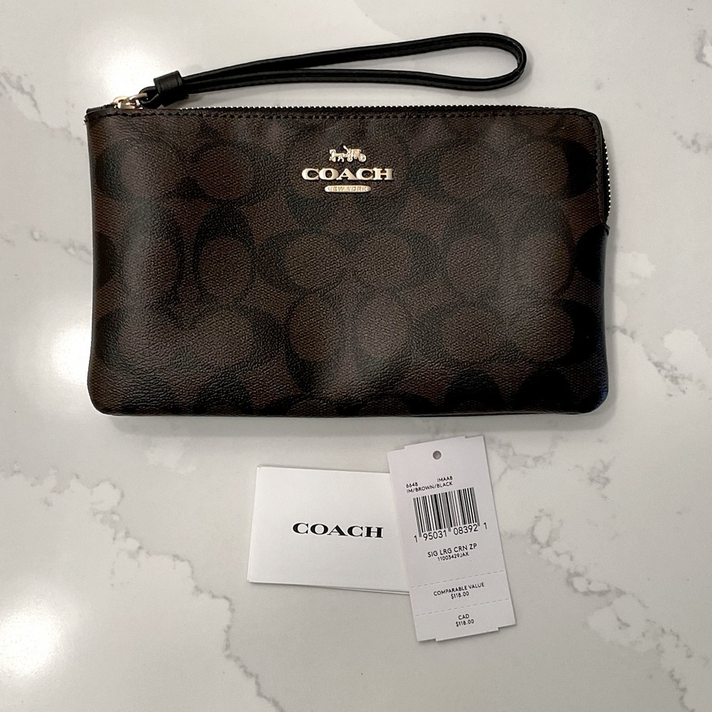 NWT Coach logo leather wristlet